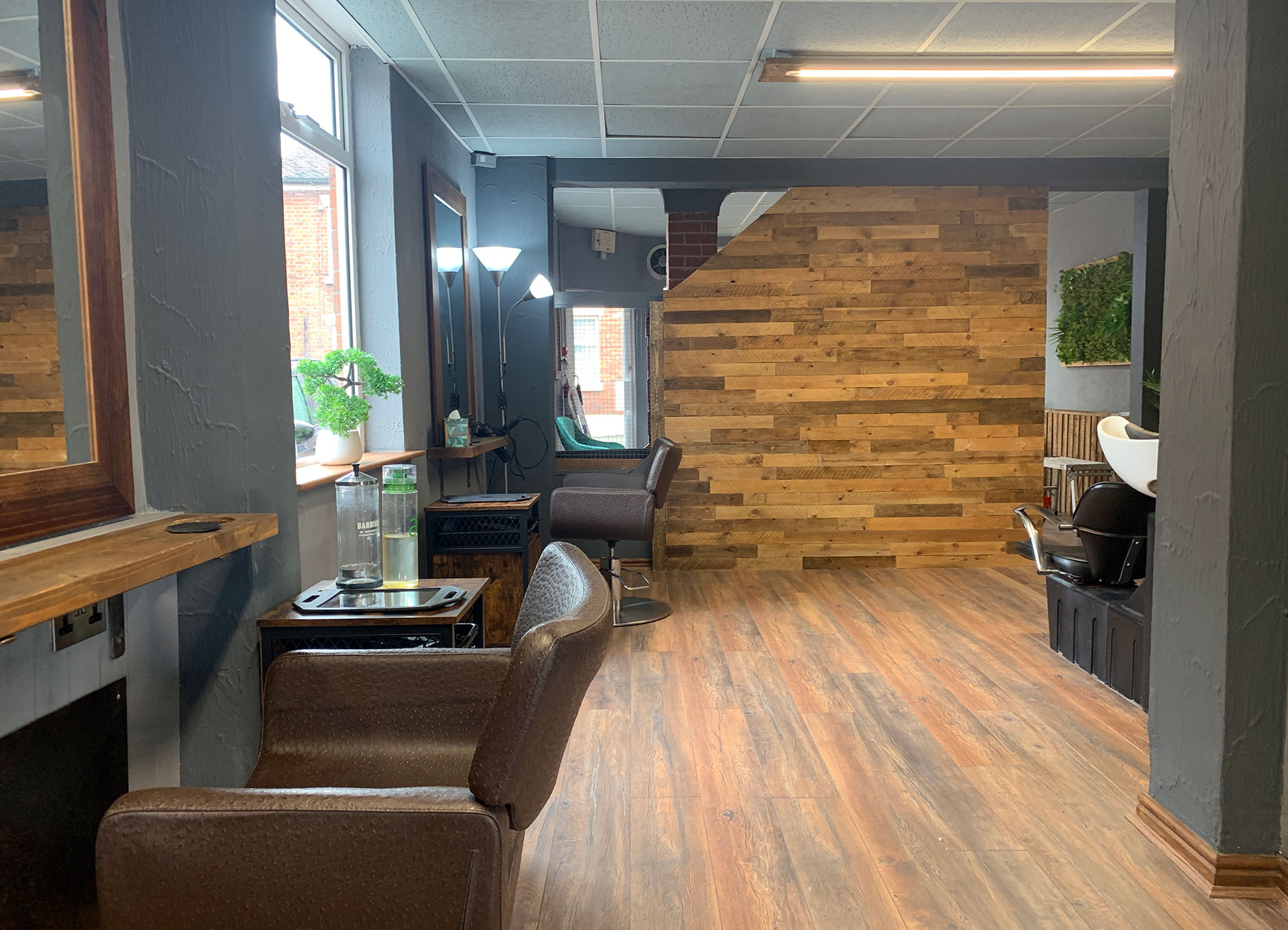 Birdhouse hair room in Congleton Cheshire, interior image showing more client chairs in a bright comfortable room.